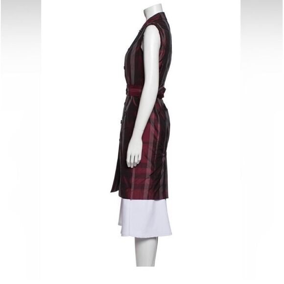 Burberry London Sleeveless Trench Jacket - Picture 3 of 12